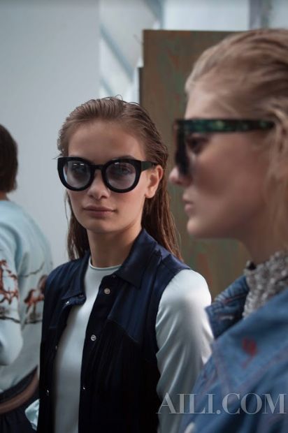 这5款墨镜总有一款帮你变成小V脸