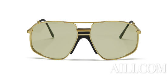 这5款墨镜总有一款帮你变成小V脸