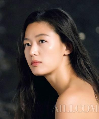 懂得&ldquo;素颜妆（装）&rdquo;  才能避免被喂狗粮