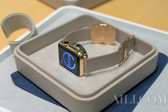 壕无人性：Apple Watch Edition智能手表