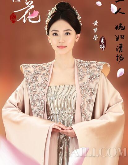 玄女+素锦+缪清+王鸥，团结起来都不是杨幂对手