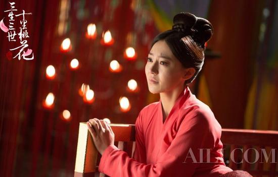 玄女+素锦+缪清+王鸥，团结起来都不是杨幂对手