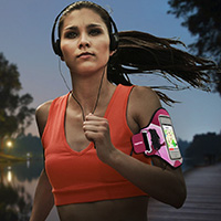 减压健身舒心 夜跑爱好不能错过的数码装备