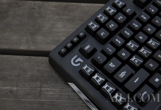 罗技G910机械键盘细节介绍