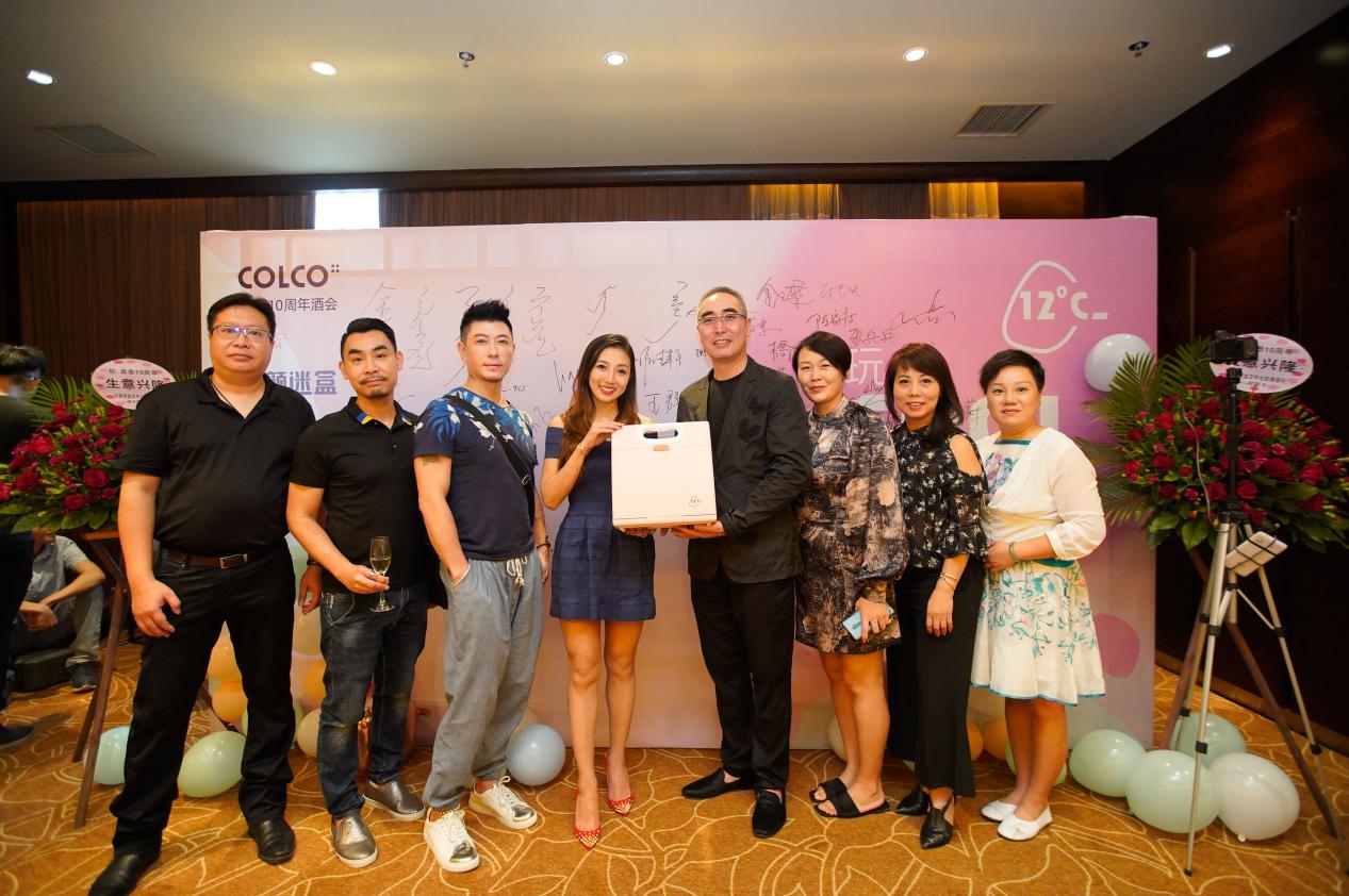 回顾 | 12℃-玩COOL开场 库泰冻颜迷盒惊艳全场