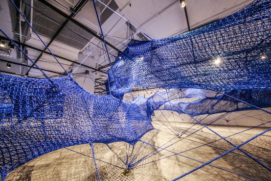 《网络重启》:沈阳k11 chi艺术空间打造极致蓝色大网