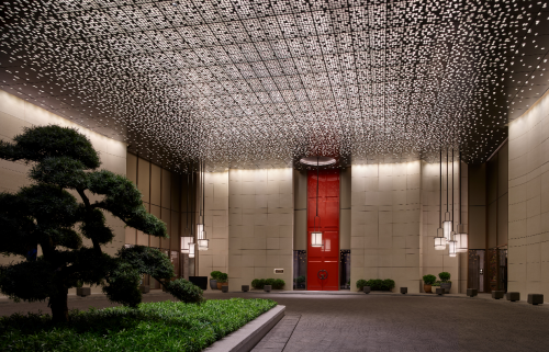 由YABU PUSHELBERG打造的广州瑰丽成为提供一站式住宅体验的“空中大厦”