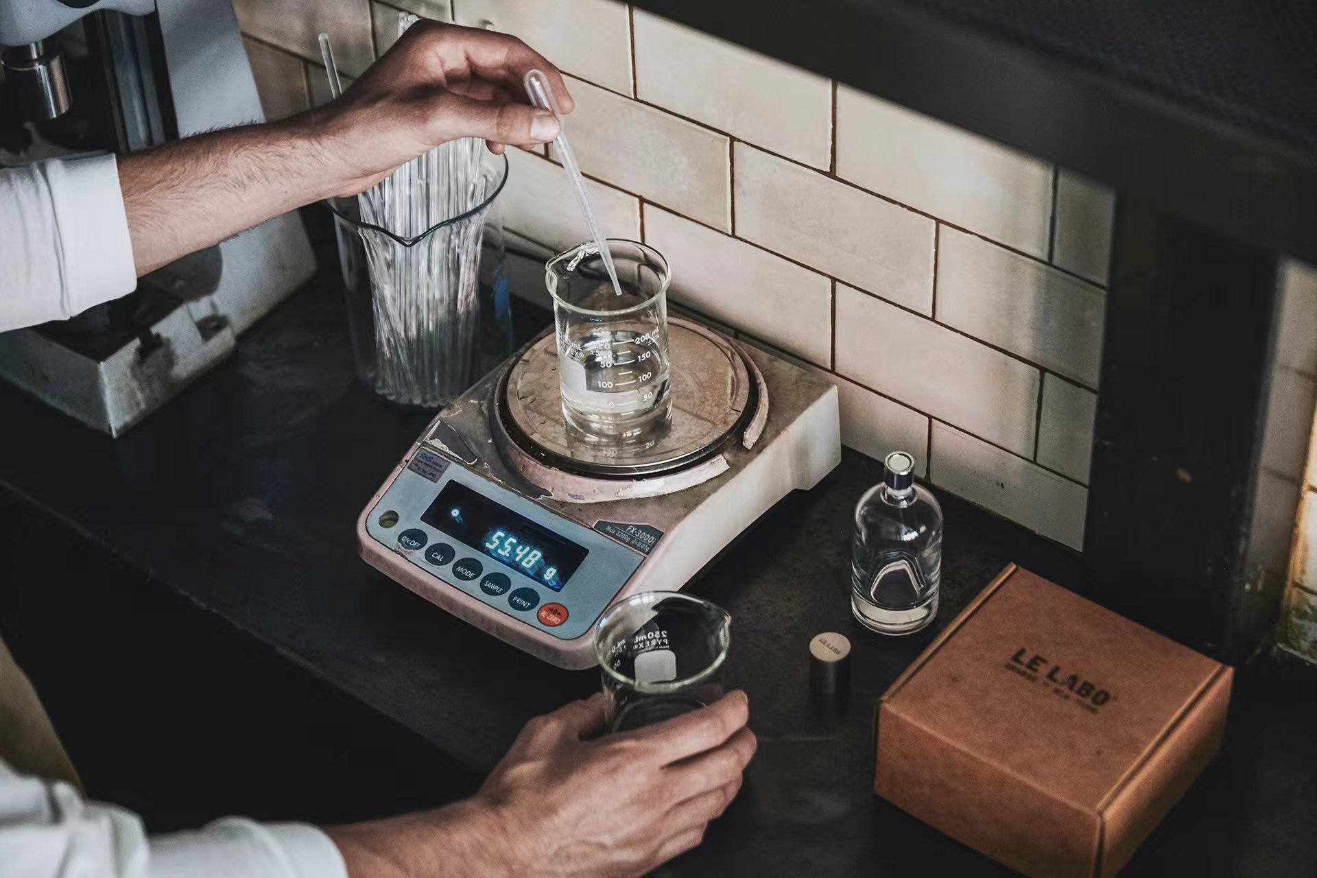 LE LABO北京·三里屯香氛实验室正式推出手工现调作品