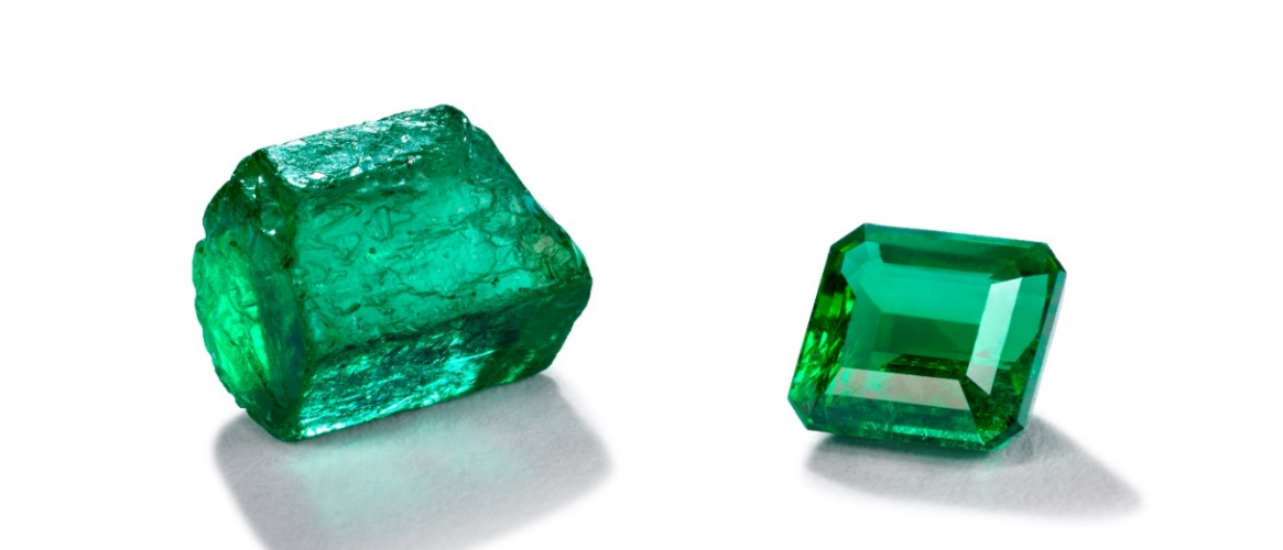 五月祖母绿月：色彩的礼赞